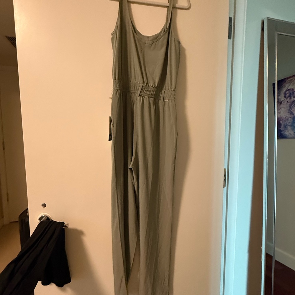 Vuori Olive Sleeveless Drawstring Waist Jumpsuit